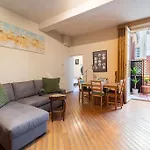 Elegante E La Foglia D'oro Apartament