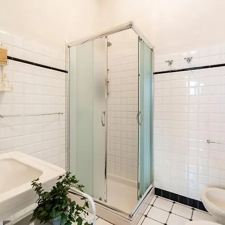 Apartament Elegante E La Foglia D'oro *