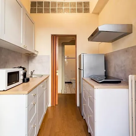 Elegante E La Foglia D'oro Boloňa