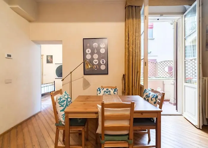 Elegante E La Foglia D'oro 아파트